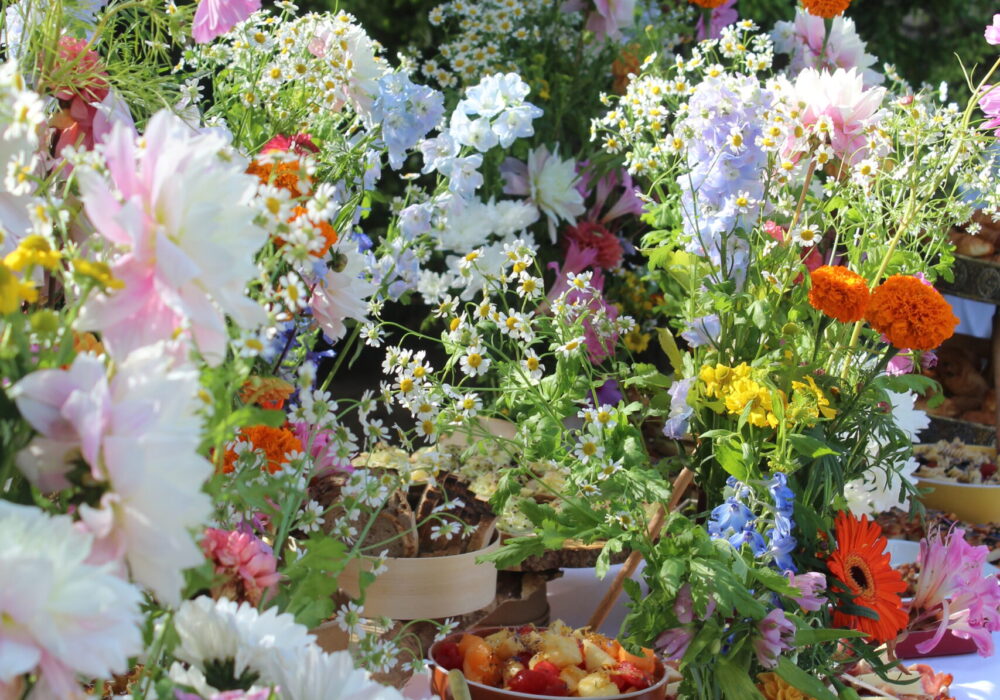 traiteur brunch béziers décoraiton fleur